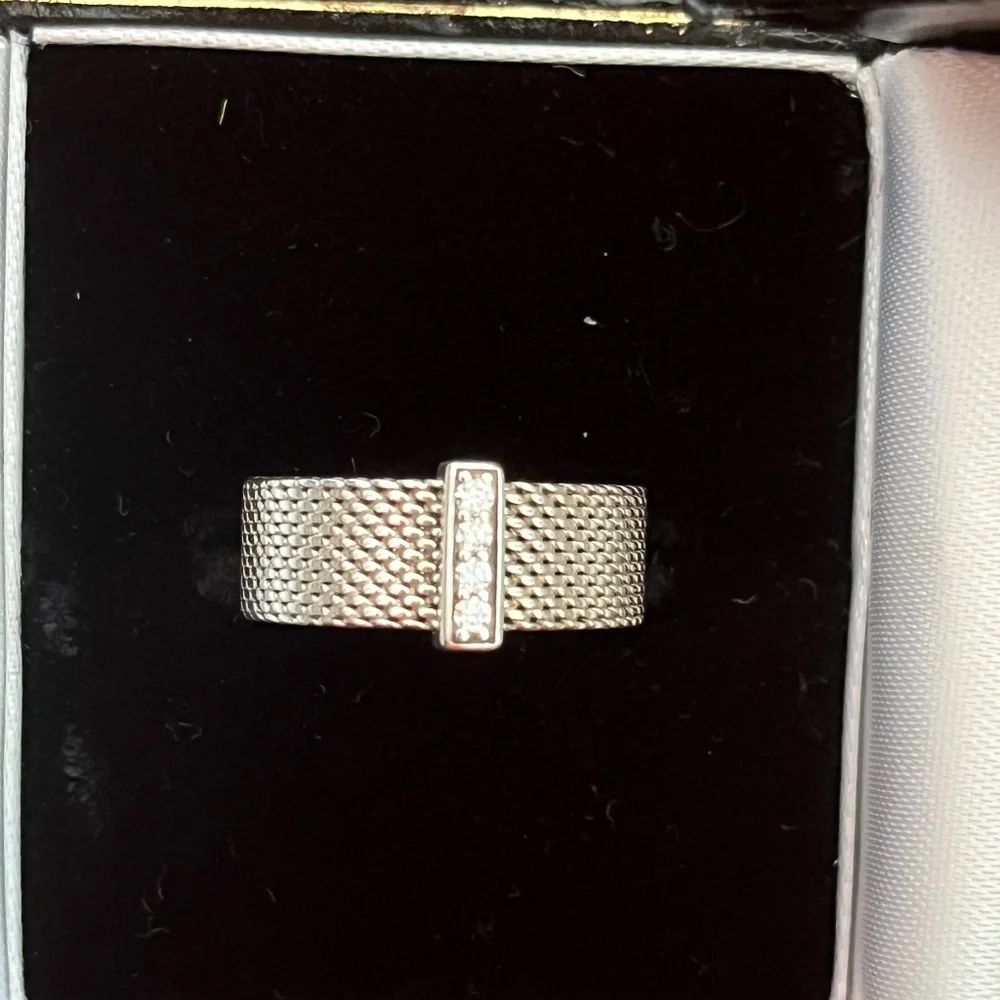 Tiffany & Co. Somerset Sterling Silver Diamond Mesh Band Ring - Size 6 - Picture 2 of 6